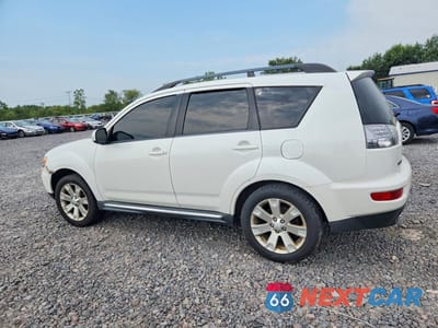 Drugie zdjęcie samochodu z przodu: 2011 MITSUBISHI OUTLANDER SE VIN:JA4JT3AW2BU042269 - miniatura