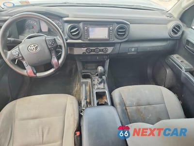 Zdjęcie 8 z 12 samochodu: 2019 TOYOTA TACOMA SR VIN:5TFRX5GN4KX149734 - miniatura