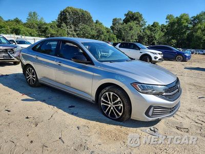 Czwarte zdjęcie samochodu z boku: 2023 VOLKSWAGEN JETTA SPORT VIN:3VWBM7BU3PM016414 - miniatura
