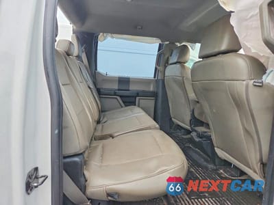 Zdjęcie 10 z 12 samochodu: 2019 FORD F350 SUPER DUTY VIN:1FT8W3BT1KEG01174 - miniatura