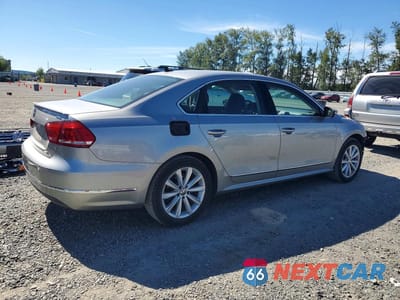 Trzecie zdjęcie samochodu z tyłu: 2012 VOLKSWAGEN PASSAT SEL VIN:1VWCP7A39CC081154 - miniatura