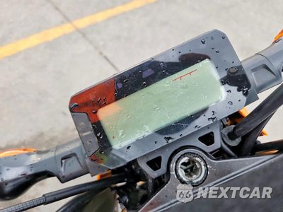 Zdjęcie 7 z 8 samochodu: 2024 HONDA GROM 125 VIN:MLHJC9214R5201810 - miniatura