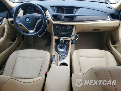 Zdjęcie 8 z 12 samochodu: 2015 BMW X1 XDRIVE28I VIN:WBAVL1C52FVY39702 - miniatura
