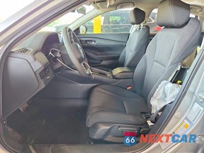 Zdjęcie 7 z 12 samochodu: 2024 HONDA ACCORD LX VIN:1HGCY1F29RA033222 - miniatura