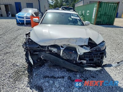 Piąte zdjęcie samochodu w środku: 2023 BMW I4 EDRIVE 35 VIN:WBY43AW0XPFP64322 - miniatura