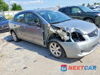 Czwarte zdjęcie samochodu z boku: 2011 NISSAN SENTRA 2.0 VIN:3N1AB6AP4BL686520 - miniatura