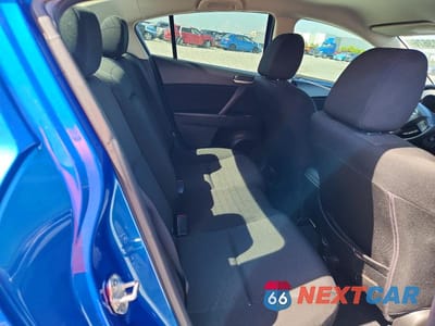 Zdjęcie 10 z 12 samochodu: 2012 MAZDA 3 I VIN:JM1BL1V75C1645544 - miniatura