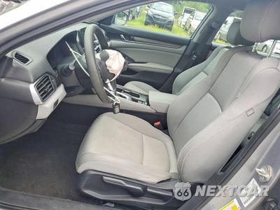 Zdjęcie 7 z 13 samochodu: 2020 HONDA ACCORD LX VIN:1HGCV1F18LA102196 - miniatura