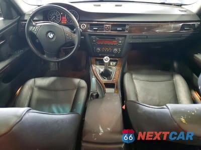 Zdjęcie 8 z 12 samochodu: 2007 BMW 335 XI VIN:WBAVD53567AV14208 - miniatura