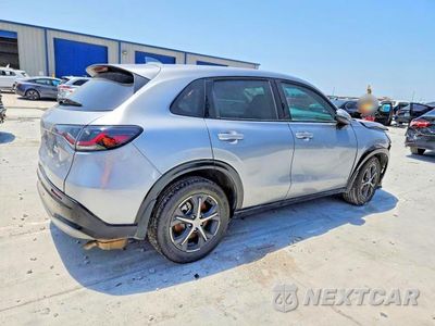 Trzecie zdjęcie samochodu z tyłu: 2025 HONDA HR-V VIN:3CZRZ1H75SM731862 - miniatura