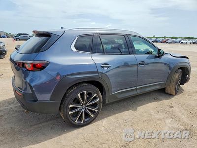 Trzecie zdjęcie samochodu z tyłu: 2026 MAZDA CX-50 PREMIUM VIN:7MMVABDL5TN452584 - miniatura