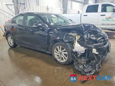 Czwarte zdjęcie samochodu z boku: 2013 MAZDA 3 I VIN:JM1BL1W74D1780062 - miniatura