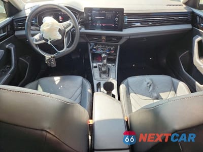 Zdjęcie 8 z 13 samochodu: 2025 VOLKSWAGEN JETTA SEL VIN:3VWGX7BU4SM041621 - miniatura