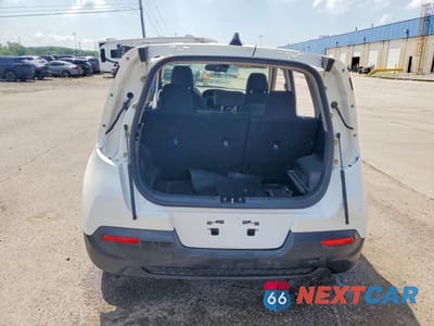 Zdjęcie 6 z 13 samochodu: 2022 KIA SOUL LX VIN:KNDJ23AU5N7830828 - miniatura