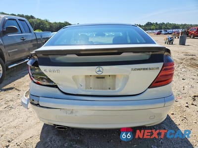 Zdjęcie 6 z 12 samochodu: 2002 MERCEDES-BENZ C 230K SPORT COUPE VIN:WDBRN47J32A370627 - miniatura