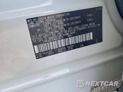 Zdjęcie 13 z 13 samochodu: 2021 TOYOTA RAV4 PRIME XSE VIN:JTMFB3FV5MD012071 - miniatura