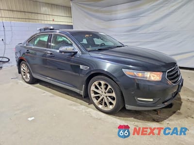 Czwarte zdjęcie samochodu z boku: 2015 FORD TAURUS LIMITED VIN:1FAHP2J8XFG151111 - miniatura