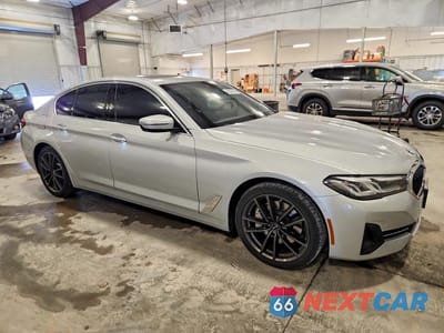 Czwarte zdjęcie samochodu z boku: 2021 BMW 530 XI VIN:WBA13BJ02MCF29914 - miniatura
