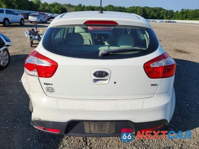 Zdjęcie 6 z 12 samochodu: 2013 KIA RIO LX VIN:KNADM5A33D6106597 - miniatura
