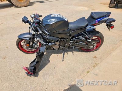 Trzecie zdjęcie samochodu z tyłu: 2026 SUZUKI GSX-R600 VIN:JS1GN7FA6T7100358 - miniatura