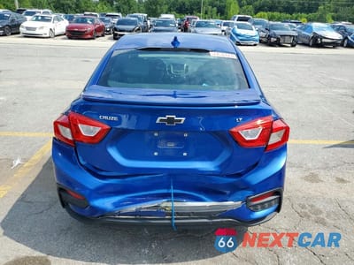 Zdjęcie 6 z 12 samochodu: 2018 CHEVROLET CRUZE LT VIN:1G1BE5SM9J7200433 - miniatura