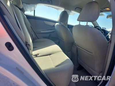 Zdjęcie 10 z 12 samochodu: 2010 TOYOTA COROLLA LE VIN:1NXBU4EE6AZ227188 - miniatura