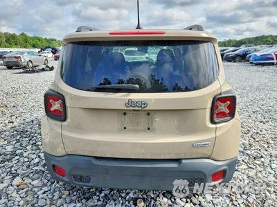 Zdjęcie 6 z 12 samochodu: 2015 JEEP RENEGADE LATITUDE VIN:ZACCJABT6FPB23506 - miniatura