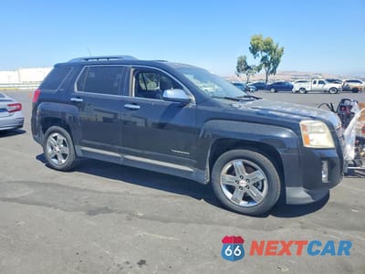 Czwarte zdjęcie samochodu z boku: 2012 GMC TERRAIN SLT VIN:2GKALWEK8C6334768 - miniatura