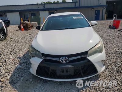 Piąte zdjęcie samochodu w środku: 2016 TOYOTA CAMRY SE VIN:4T1BF1FK4GU192334 - miniatura