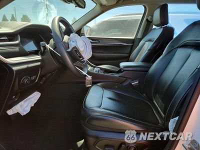 Zdjęcie 7 z 13 samochodu: 2023 JEEP GRAND CHEROKEE L LIMITED VIN:1C4RJJBG4P8843845 - miniatura