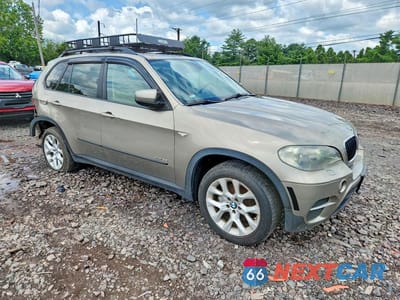 Czwarte zdjęcie samochodu z boku: 2011 BMW X5 XDRIVE35I VIN:5UXZV4C58BL741925 - miniatura