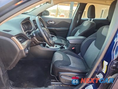 Zdjęcie 7 z 13 samochodu: 2015 JEEP CHEROKEE SPORT VIN:1C4PJLAB6FW711236 - miniatura