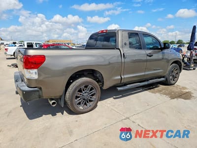 Trzecie zdjęcie samochodu z tyłu: 2013 TOYOTA TUNDRA DOUBLE CAB SR5 VIN:5TFRM5F17DX061724 - miniatura