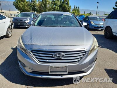 Piąte zdjęcie samochodu w środku: 2015 HYUNDAI SONATA SE VIN:5NPE24AF3FH006543 - miniatura
