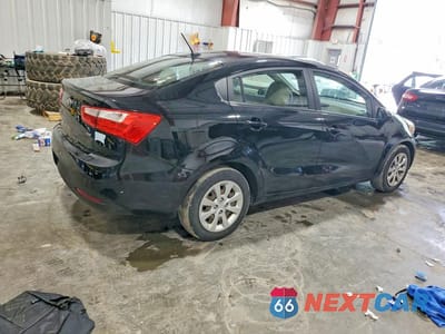 Trzecie zdjęcie samochodu z tyłu: 2013 KIA RIO LX VIN:KNADM4A39D6241738 - miniatura