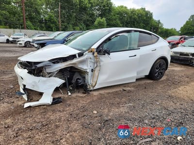 2024 TESLA MODEL Y 7SAYGDED3RF129160 - główne zdjęcie licytacji z USA - miniatura