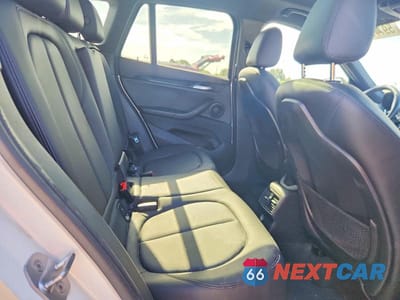Zdjęcie 11 z 14 samochodu: 2017 BMW X1 XDRIVE28I VIN:WBXHT3C3XH5F72182 - miniatura