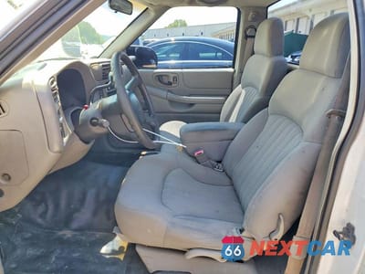 Zdjęcie 7 z 12 samochodu: 2003 CHEVROLET S TRUCK S10 VIN:1GCCS14X138244489 - miniatura