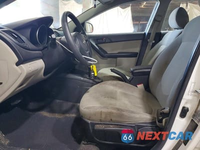 Zdjęcie 7 z 12 samochodu: 2011 KIA FORTE EX VIN:KNAFU4A2XB5424746 - miniatura