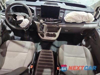 Zdjęcie 8 z 13 samochodu: 2025 FORD TRANSIT T-350 VIN:1FBAX2X80SKA73887 - miniatura