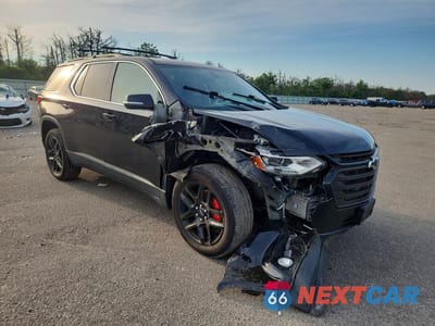 Czwarte zdjęcie samochodu z boku: 2019 CHEVROLET TRAVERSE LT VIN:1GNEVGKWXKJ237066 - miniatura