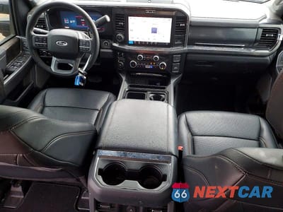 Zdjęcie 8 z 13 samochodu: 2026 FORD F350 SUPER DUTY VIN:1FT8W3DT4TEC60657 - miniatura