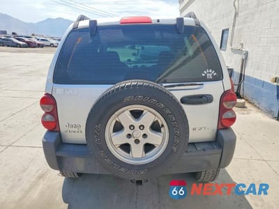 Zdjęcie 6 z 12 samochodu: 2006 JEEP LIBERTY SPORT VIN:1J4GL48K06W231032 - miniatura