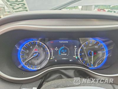 Zdjęcie 9 z 12 samochodu: 2021 CHRYSLER PACIFICA TOURING L VIN:2C4RC1BG5MR600748 - miniatura