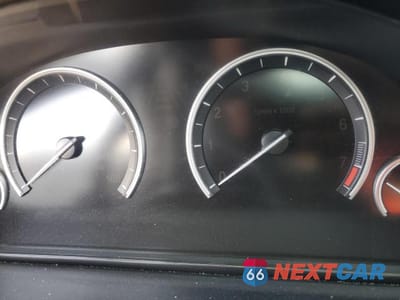 Zdjęcie 9 z 12 samochodu: 2012 BMW 550 IGT VIN:WBASN4C58CC210077 - miniatura