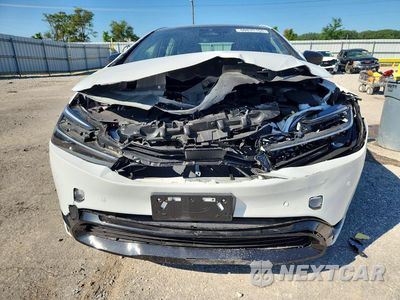 Piąte zdjęcie samochodu w środku: 2026 TOYOTA PRIUS NIGHTSHADE VIN:JTDADABU2T3033325 - miniatura
