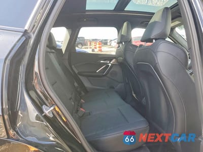 Zdjęcie 10 z 12 samochodu: 2025 BMW X1 XDRIVE28I VIN:WBX73EF09S5349211 - miniatura