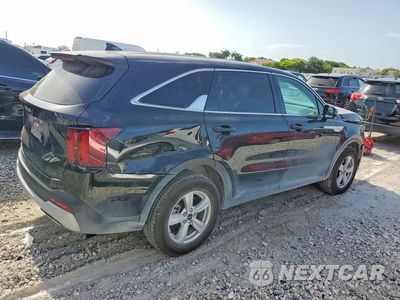 Trzecie zdjęcie samochodu z tyłu: 2025 KIA SORENTO LX VIN:5XYRG4JCXSG404259 - miniatura