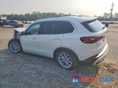 Drugie zdjęcie samochodu z przodu: 2021 BMW X5 XDRIVE40I VIN:5UXCR6C07M9G58919 - miniatura