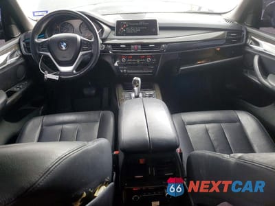 Zdjęcie 8 z 14 samochodu: 2015 BMW X5 XDRIVE35I VIN:5UXKR0C52F0K70568 - miniatura
